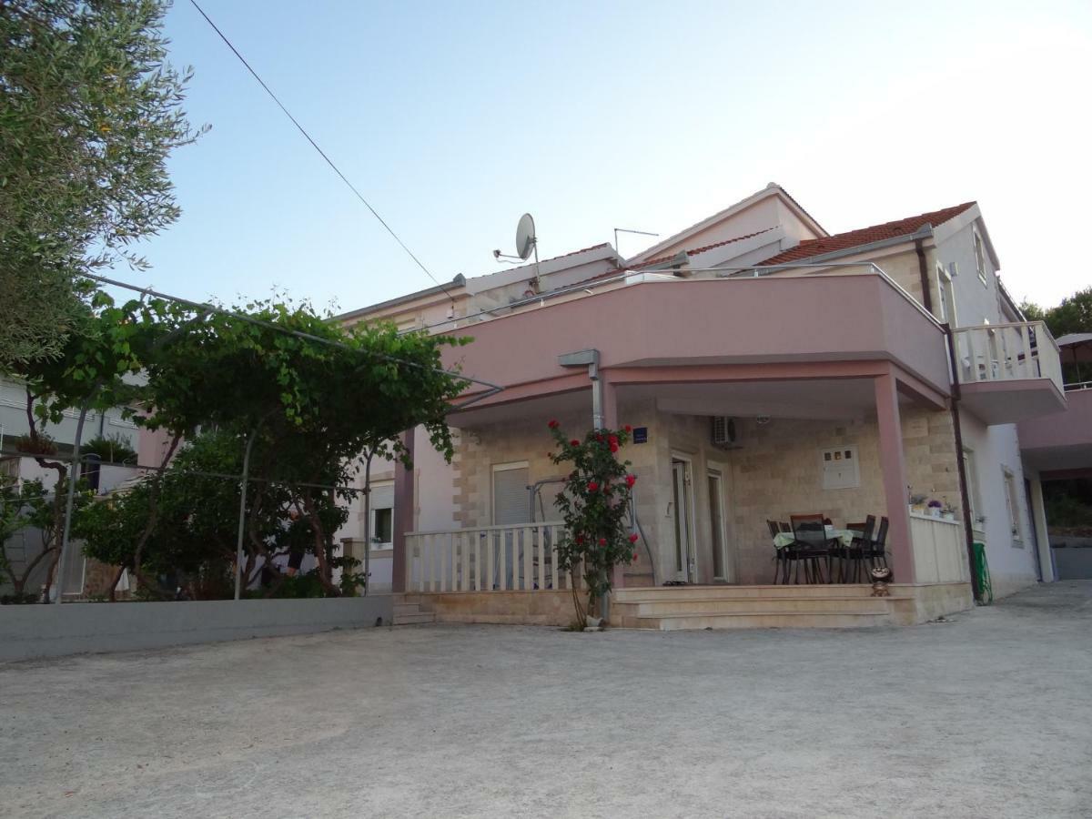 Vila Emilija Trogir Exterior foto